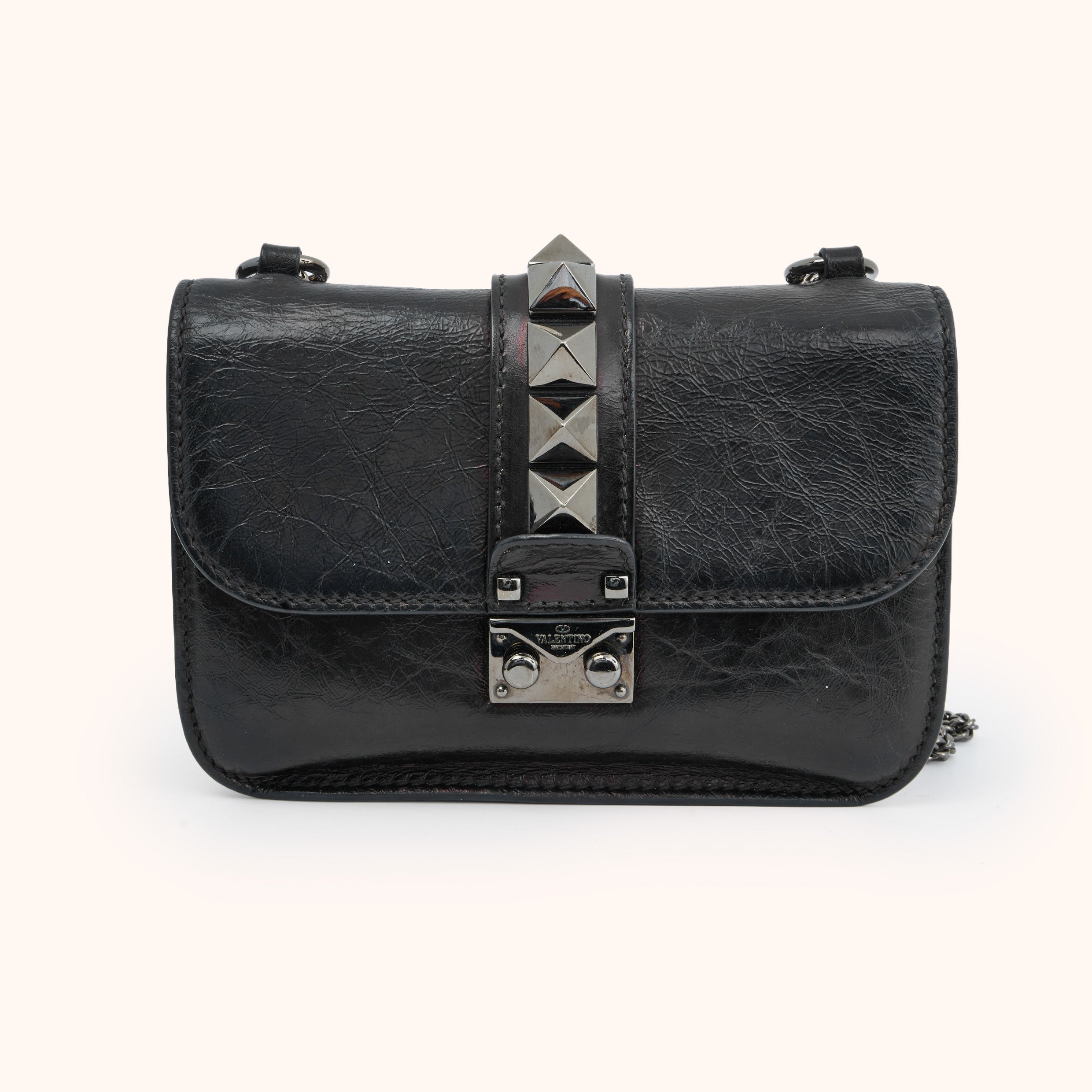 Valentino Garavani Rockstud Spike Lock Bag Black