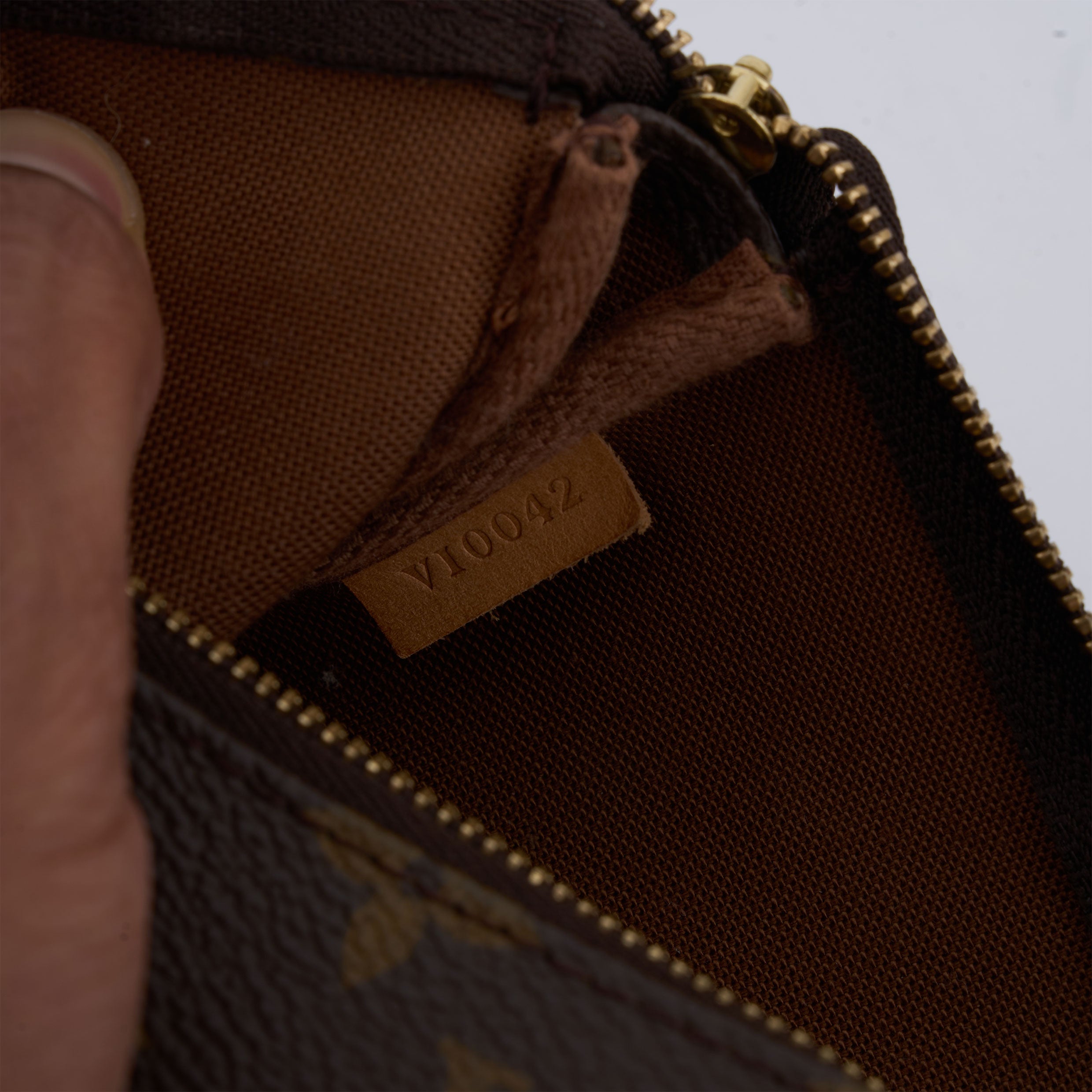 Louis Vuitton Pochette Accessoires Monogram Canvas