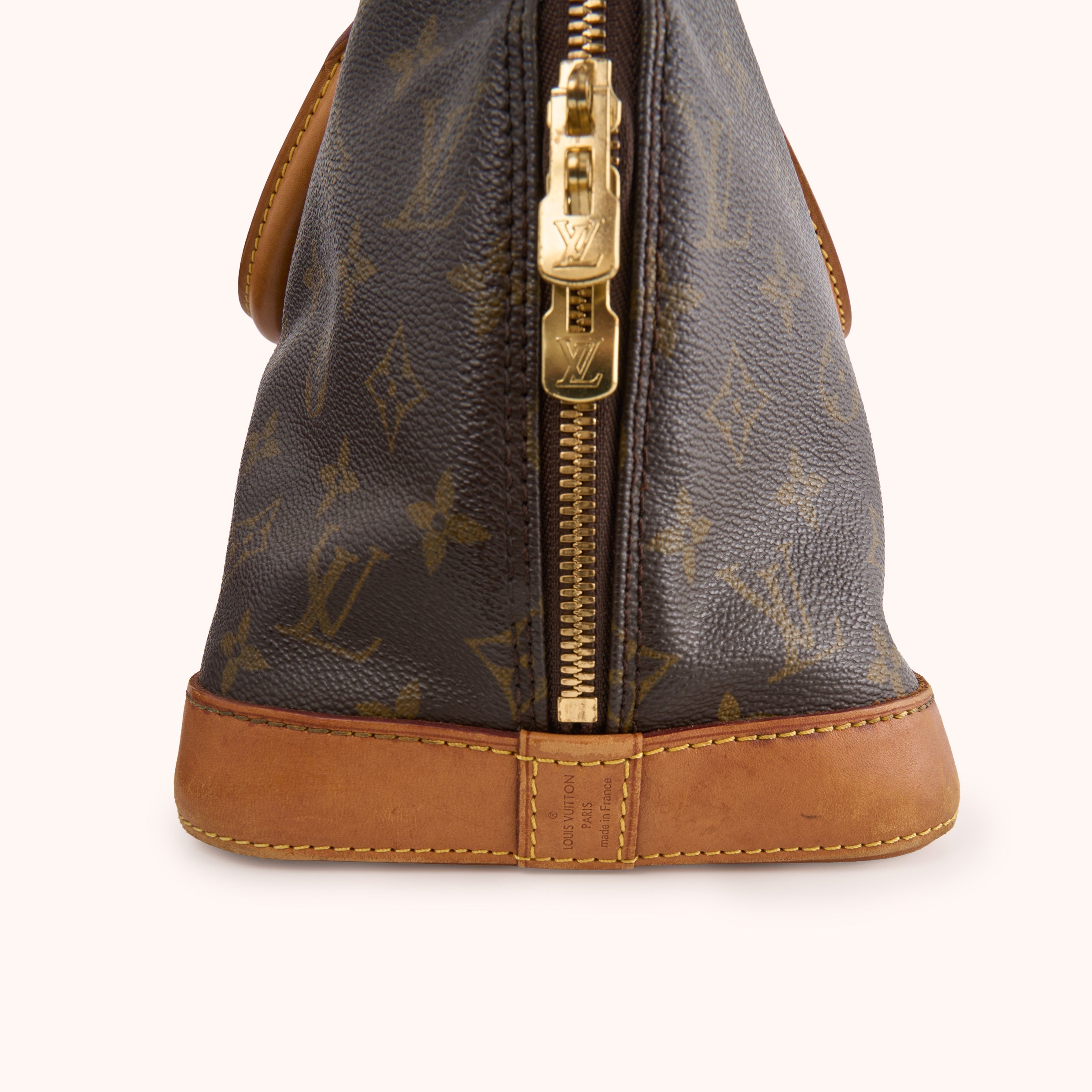 Louis Vuitton Alma MM Monogram Canvas
