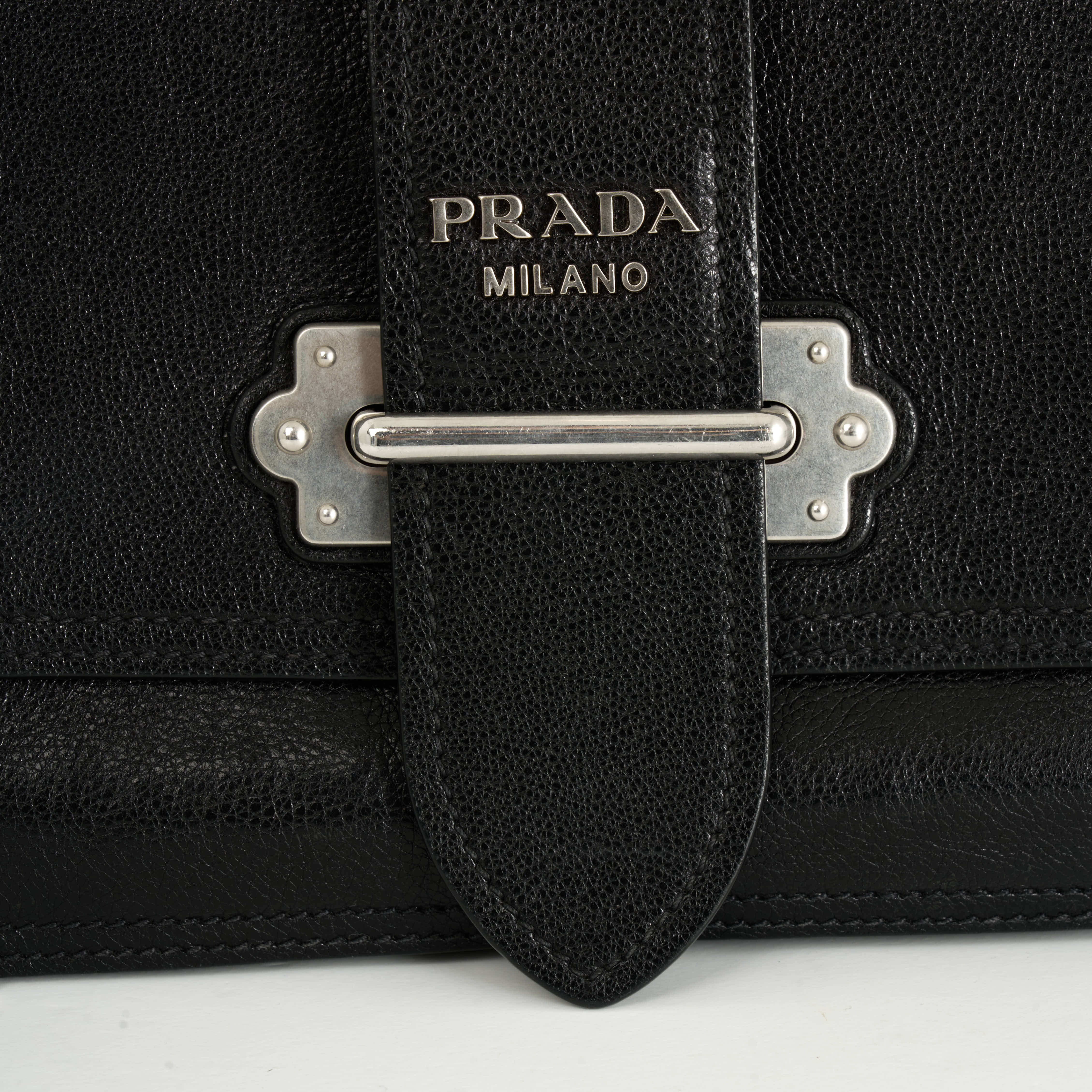 Prada Cahier Crossbody Bag Schwarz Leder