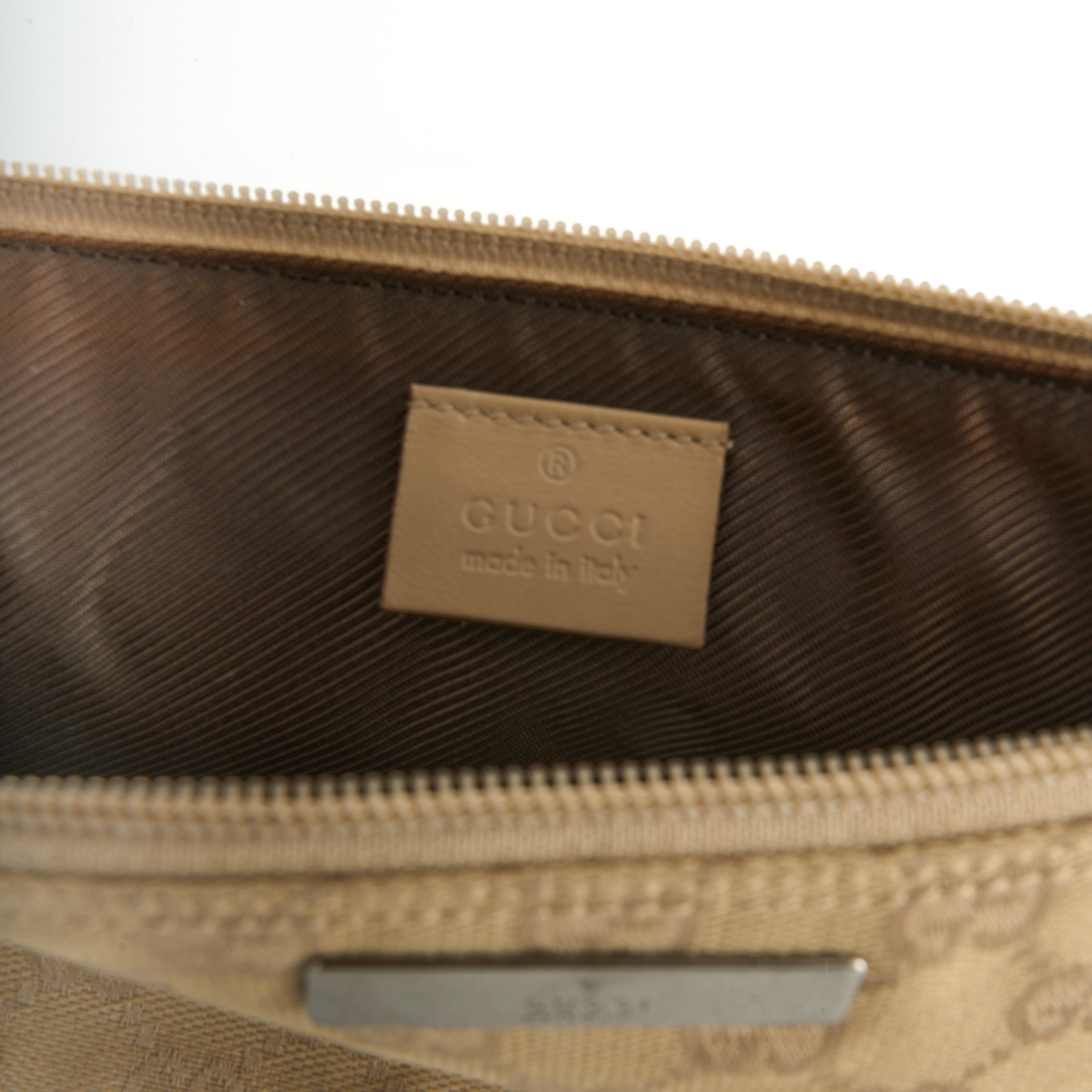 Gucci Mini Schultertasche aus GG Canvas – Beige