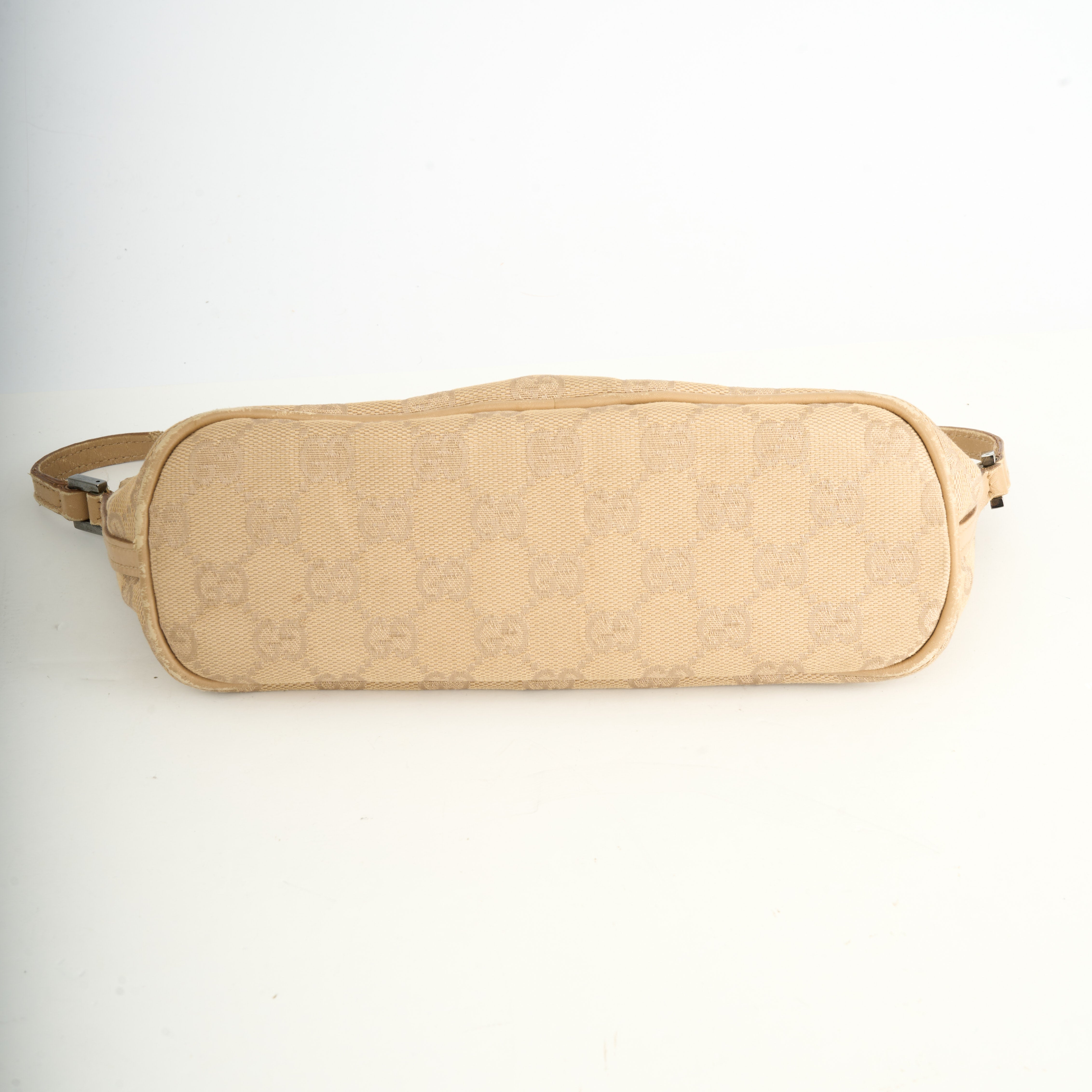Gucci Mini Schultertasche aus GG Canvas – Beige