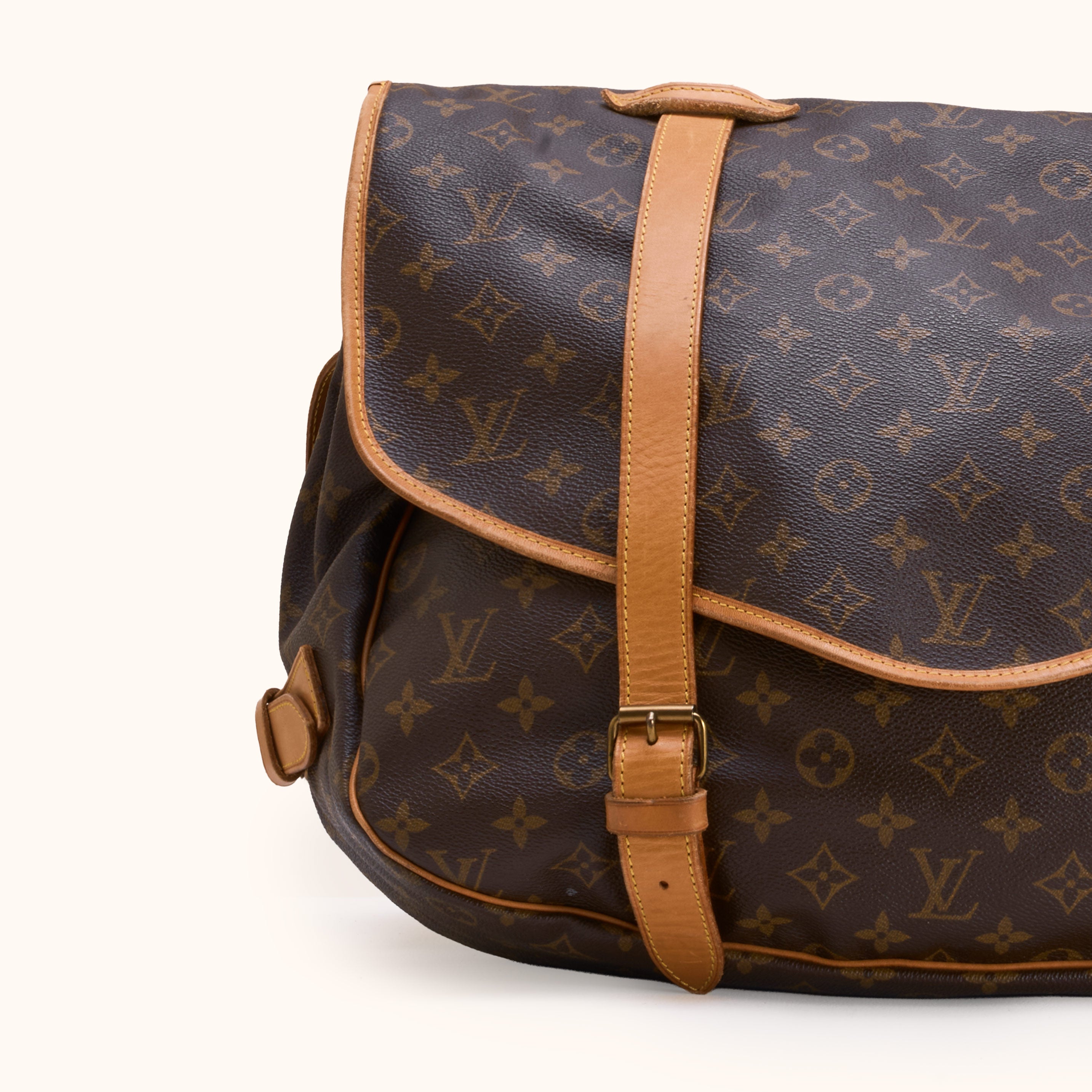 Louis Vuitton Saumur 35 Monogram Canvas
