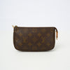 Louis Vuitton Pochette Accessoires inkl. langer Schultergurt