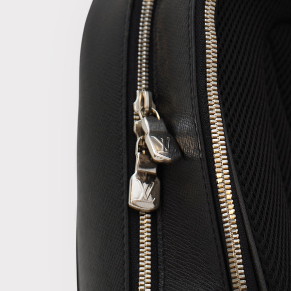 Louis Vuitton Taiga Discovery Work Backpack