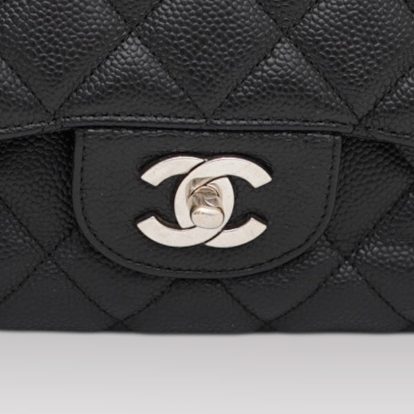 Chanel Jumbo Single Flap Caviar